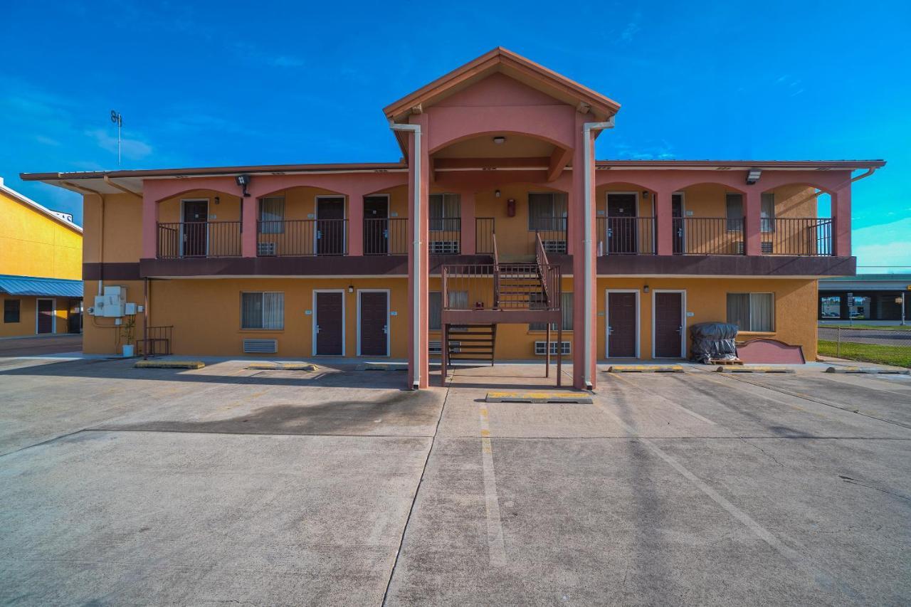 Texas Inn San Benito Near Harlingen מראה חיצוני תמונה